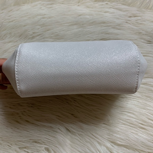 DIOR COSMETIC POUCH / CLUTCH - Picture 4 of 6